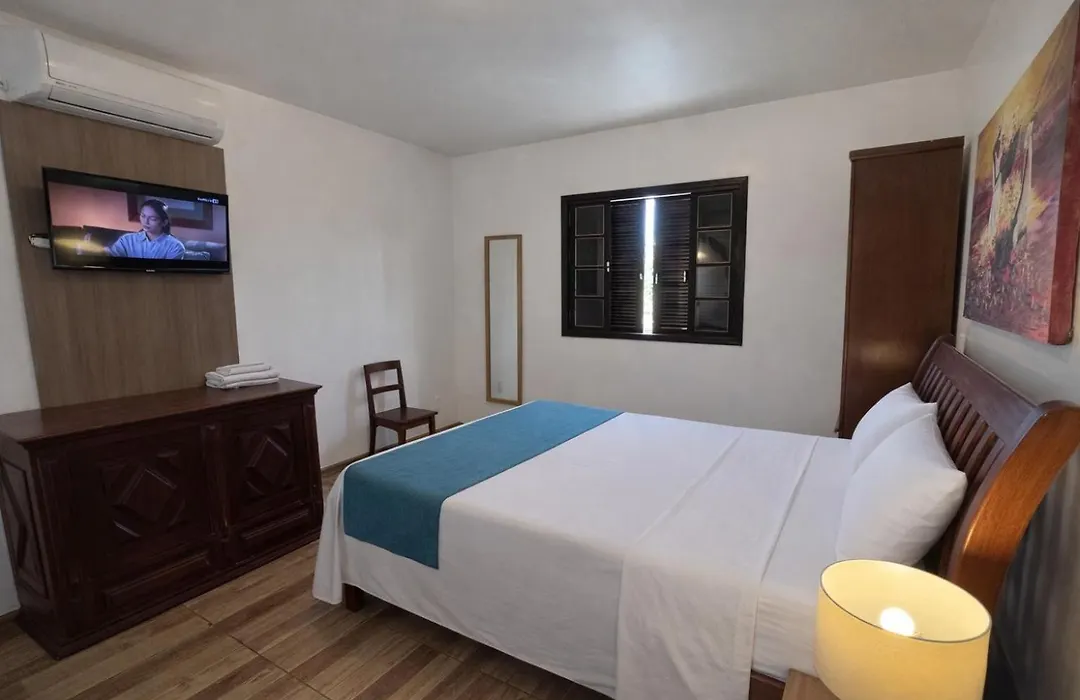 Estalagem 11 Suites-1